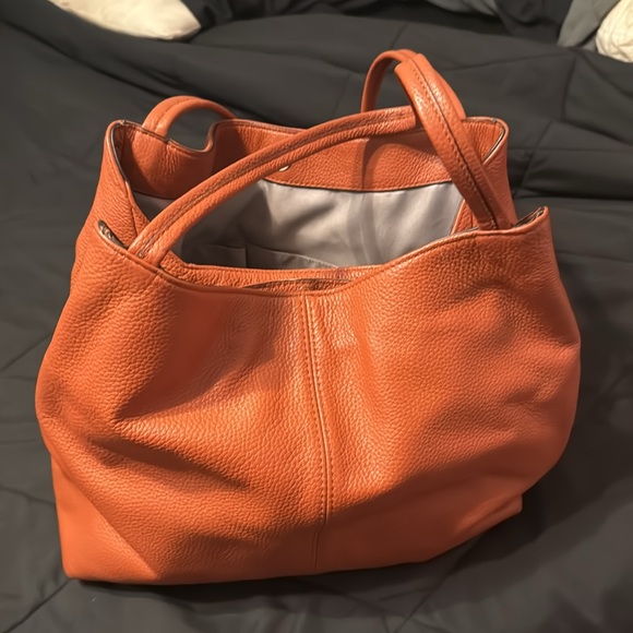 Vince Camuto tote bag - Picture 3 of 4